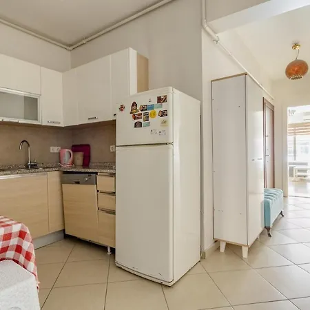 Cozy Flat Near Nisantasi And Trendy Attractions Istanbul